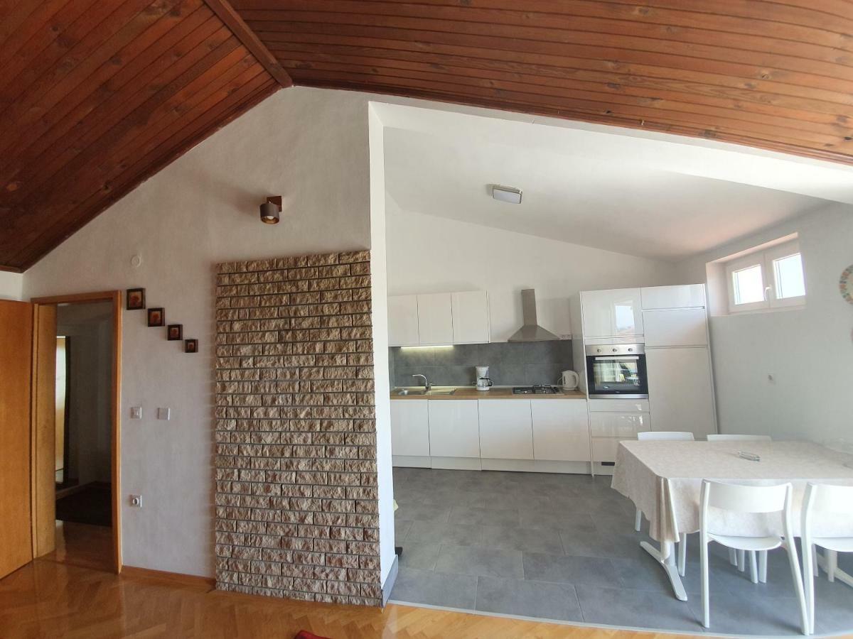 Penthouse Studio With Sea View Makarska Buitenkant foto